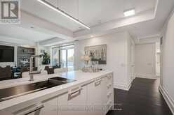 401 - 3 SOUTHVALE DRIVE Toronto