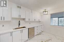 913 - 9 FOUR WINDS DRIVE Toronto