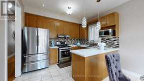 114 GOLDENWOOD CRESCENT Markham