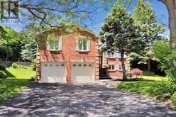 12 ARCHER COURT Brampton