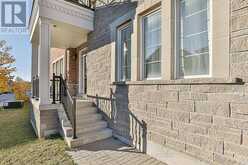 35 THORNAPPLE LANE Richmond Hill