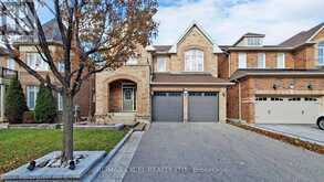 42 WALTER SCOTT CRESCENT Markham