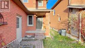 22 LAIDLAW DRIVE Barrie