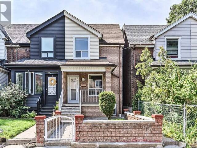 UPPER - 13 SILVER AVENUE Toronto Ontario