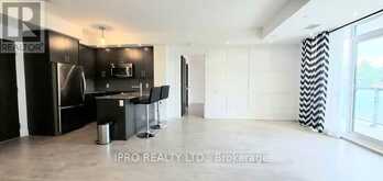 340 - 7608 YONGE STREET Vaughan