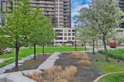 407 - 1070 SHEPPARD AVENUE W Toronto