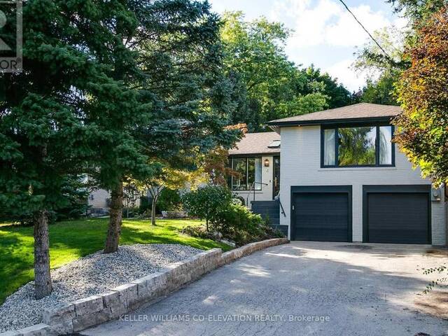 4 PINEHURST CRESCENT Toronto Ontario