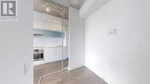 907 - 185 ROEHAMPTON AVENUE Toronto