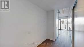 907 - 185 ROEHAMPTON AVENUE Toronto