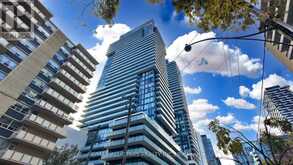 907 - 185 ROEHAMPTON AVENUE Toronto