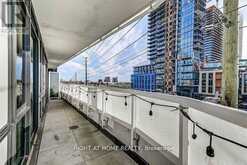 213 - 7895 JANE STREET Vaughan