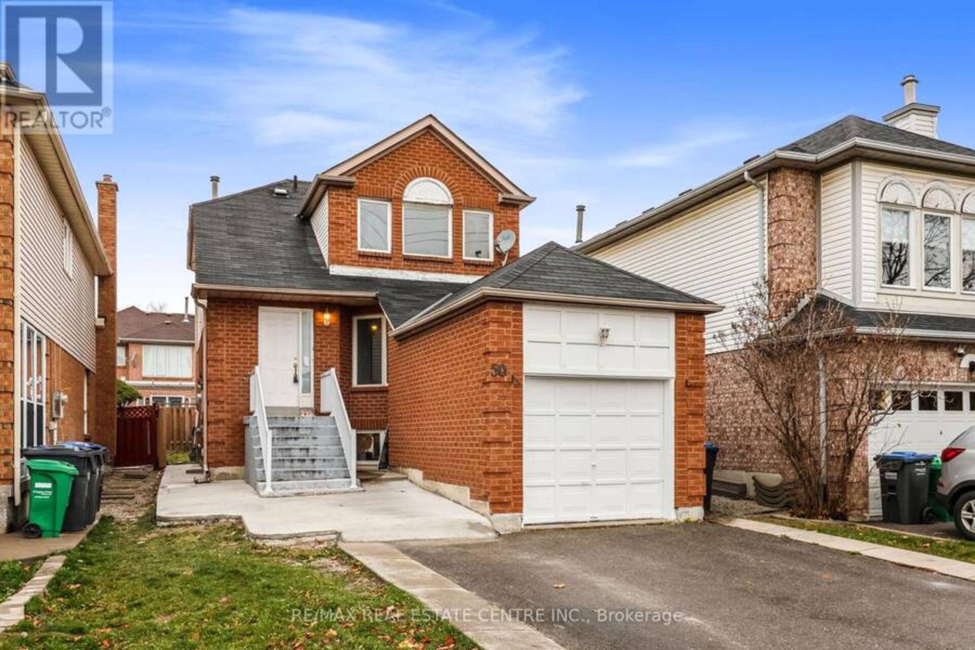 50 BEACONSFIELD AVENUE Brampton