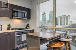 407 - 501 ST. CLAIR AVENUE W Toronto