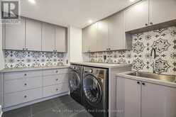 24 CAROUSEL COURT Toronto