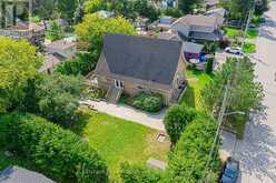 21 WINDSOR DRIVE N Whitchurch-Stouffville