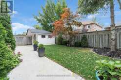 27 FENFLOWER COURT Brampton