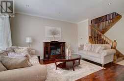 2375 STONE GLEN CRESCENT Oakville