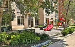 1611 - 55 STRATHAVEN STREET Mississauga