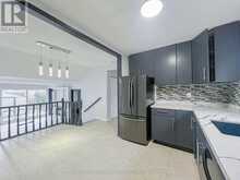 137 - 34 VENETIAN CRESCENT Toronto