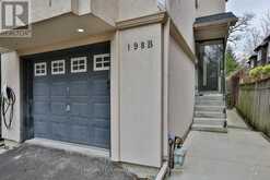 198 B MOORE AVENUE Toronto