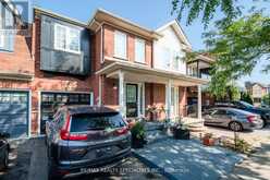 1609 AVONMORE SQUARE Pickering