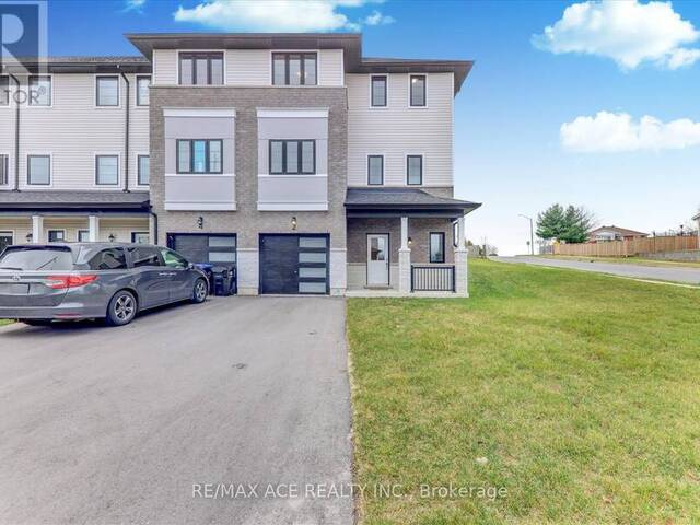 2 LAHEY CRESCENT Penetanguishene