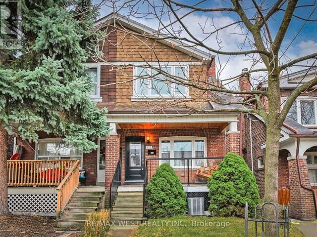 427 STRATHMORE BOULEVARD Toronto Ontario