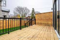 382 RIMILTON AVENUE Toronto