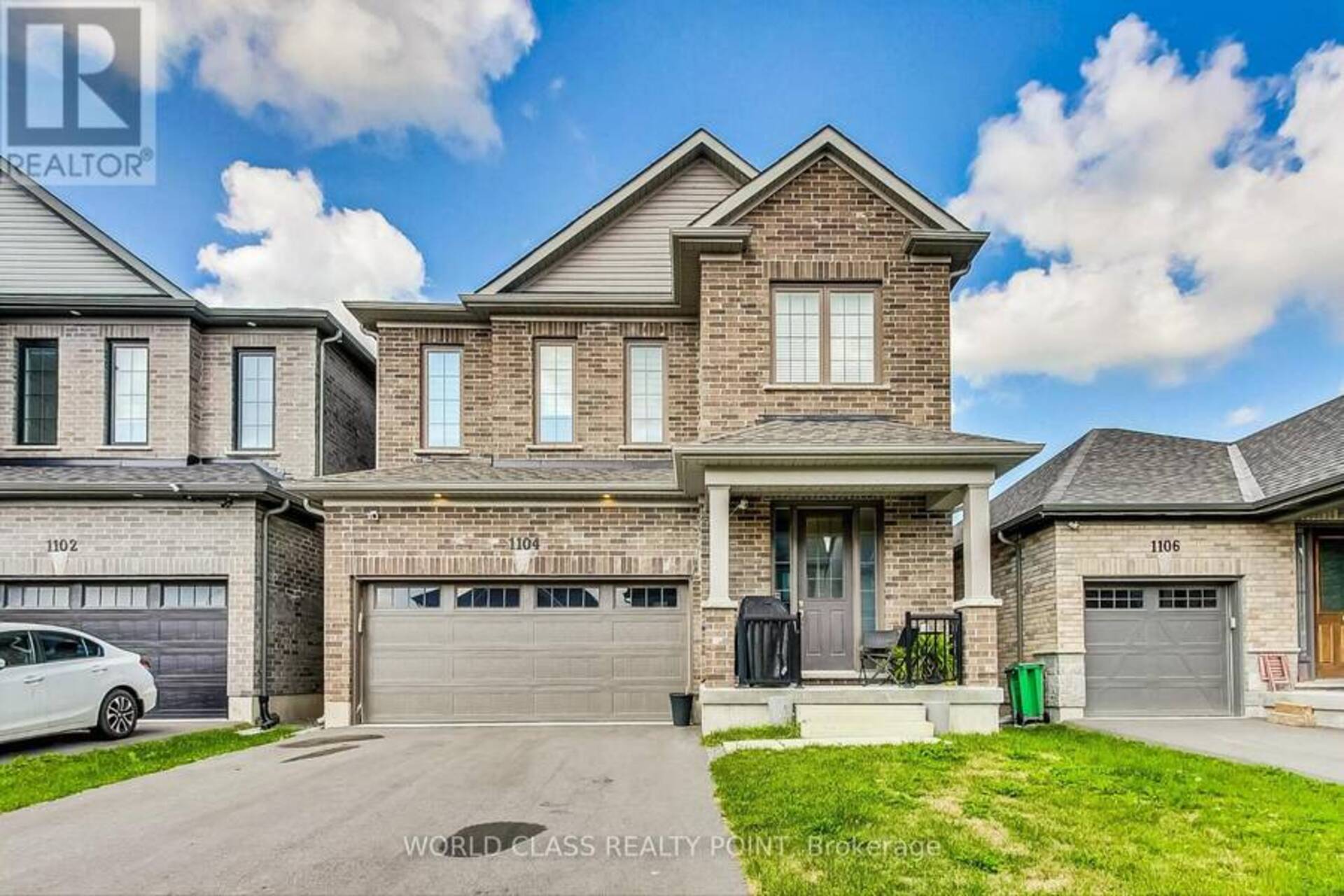 1104 RIPPINGALE TRAIL Peterborough