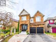 34 LOGGERHEAD GROVE Toronto