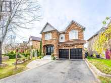 34 LOGGERHEAD GROVE Toronto