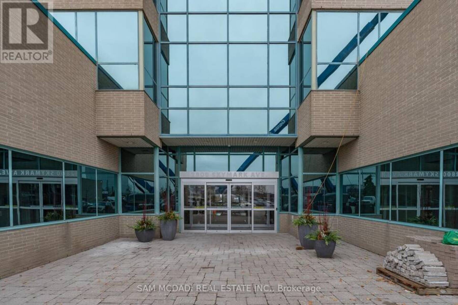 316 - 2800 SKYMARK AVENUE Mississauga