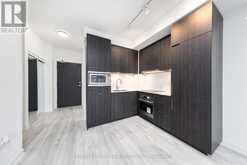 417 - 8 OLYMPIC GARDEN DRIVE Toronto