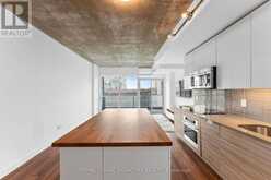 907 - 210 SIMCOE STREET Toronto