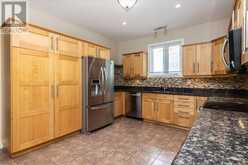 78 FAIRWAY CRESCENT Wasaga Beach