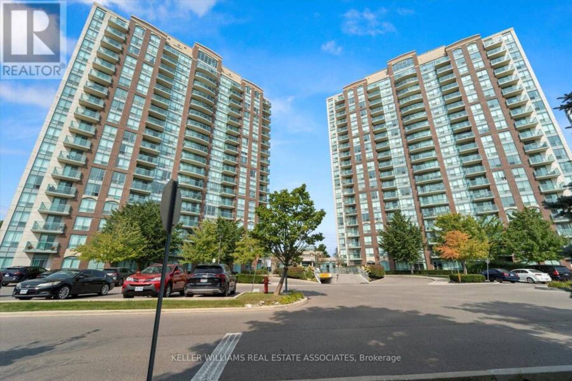 401 - 4879 KIMBERMOUNT AVENUE Mississauga