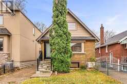 BSMT - 509 SAMMON AVENUE Toronto