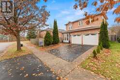 8 PANDORA COURT Richmond Hill