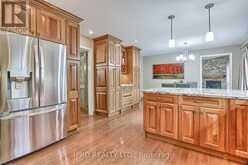 10 DELAYNE DRIVE Aurora