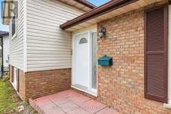 1569 REDWOOD DRIVE Peterborough