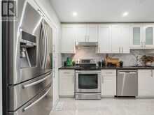 3992 BISHOPSTOKE LANE Mississauga