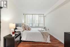 610 - 285 ENFIELD PLACE Mississauga