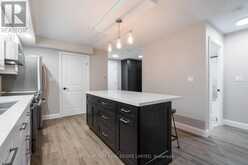 523 - 270 WELLINGTON STREET W Toronto