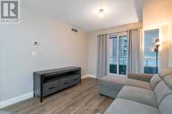 523 - 270 WELLINGTON STREET W Toronto