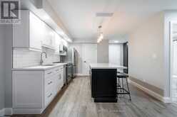 523 - 270 WELLINGTON STREET W Toronto