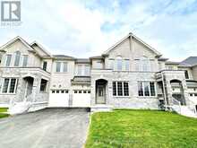 97 KENNETH ROGERS CRESCENT East Gwillimbury