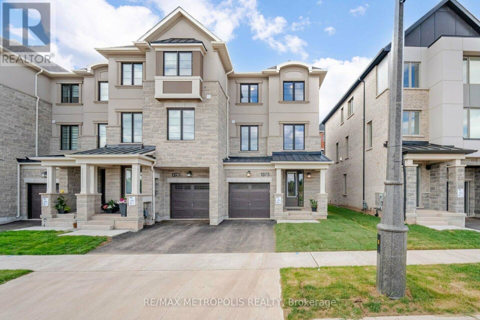 1375 SHEVCHENKO BOULEVARD Oakville