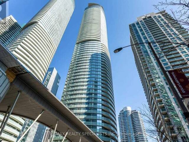 3210 - 12 YORK STREET Toronto Ontario