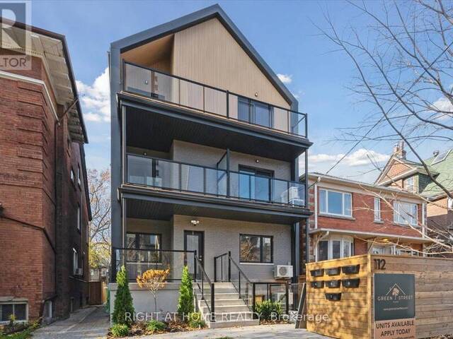 2 - 112 WALMER ROAD Toronto Ontario