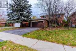 255 PLYMOUTH TRAIL Newmarket